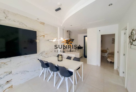 Villa · Herverkoop - Villamartin · Alicante · Spanje