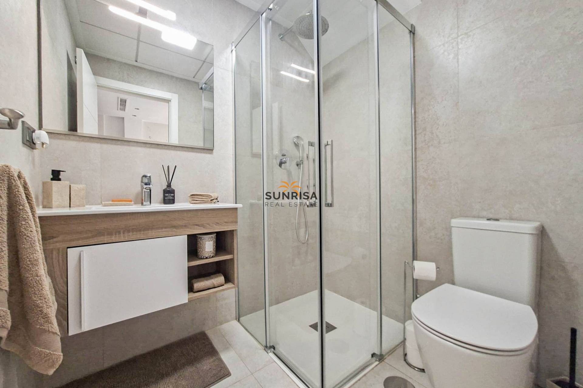 Reventa - Villa - Villamartin