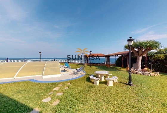 Villa · Reventa - Orihuela Costa · Alicante · España