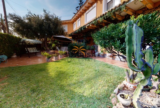 Villa · Reventa - Orihuela Costa · Alicante · España