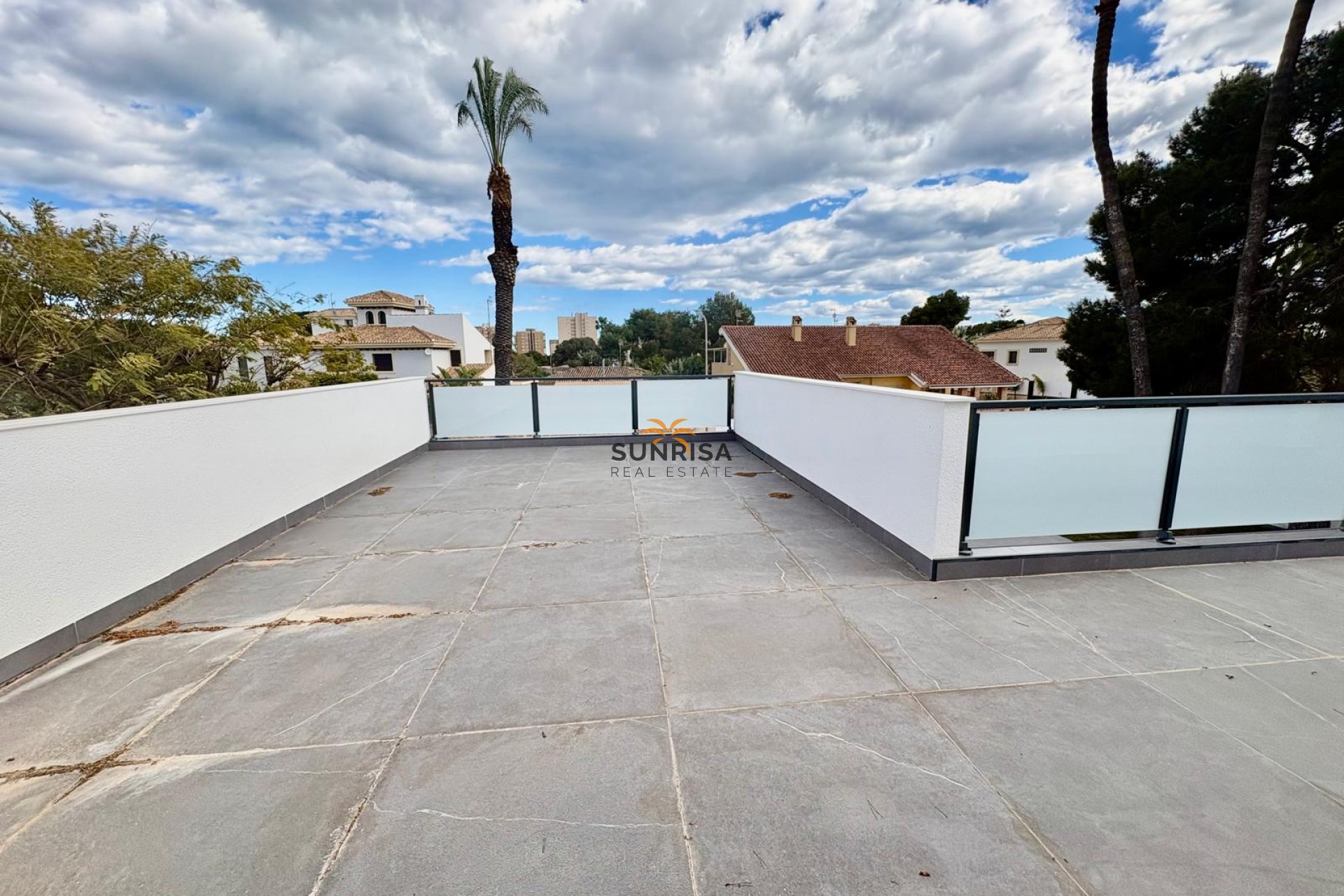 Resale - Villa - Orihuela Costa