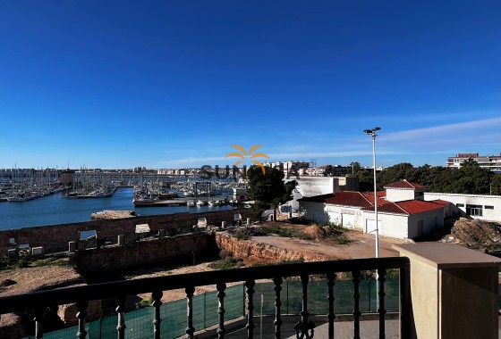 Apartamento · Reventa - Torrevieja · Alicante · España