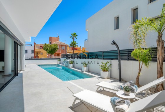 Villa · Revente - Guardamar del Segura · Alicante · Espagne