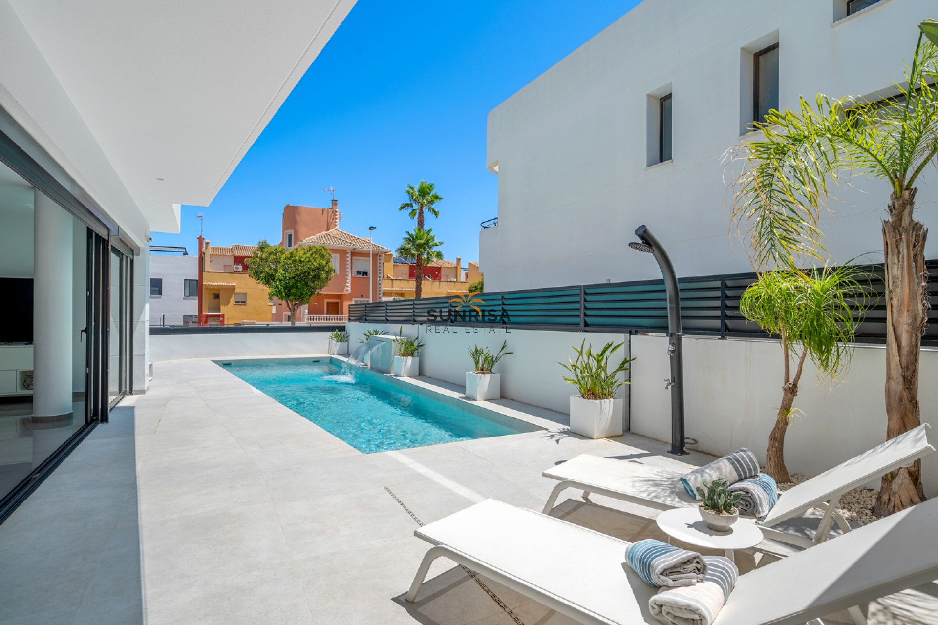 Herverkoop - Villa - Guardamar del Segura