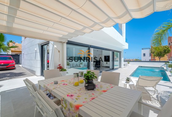 Villa · Revente - Guardamar del Segura · Alicante · Espagne