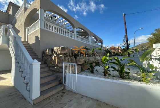 Villa · Herverkoop - El Campello · Alicante · Spanje