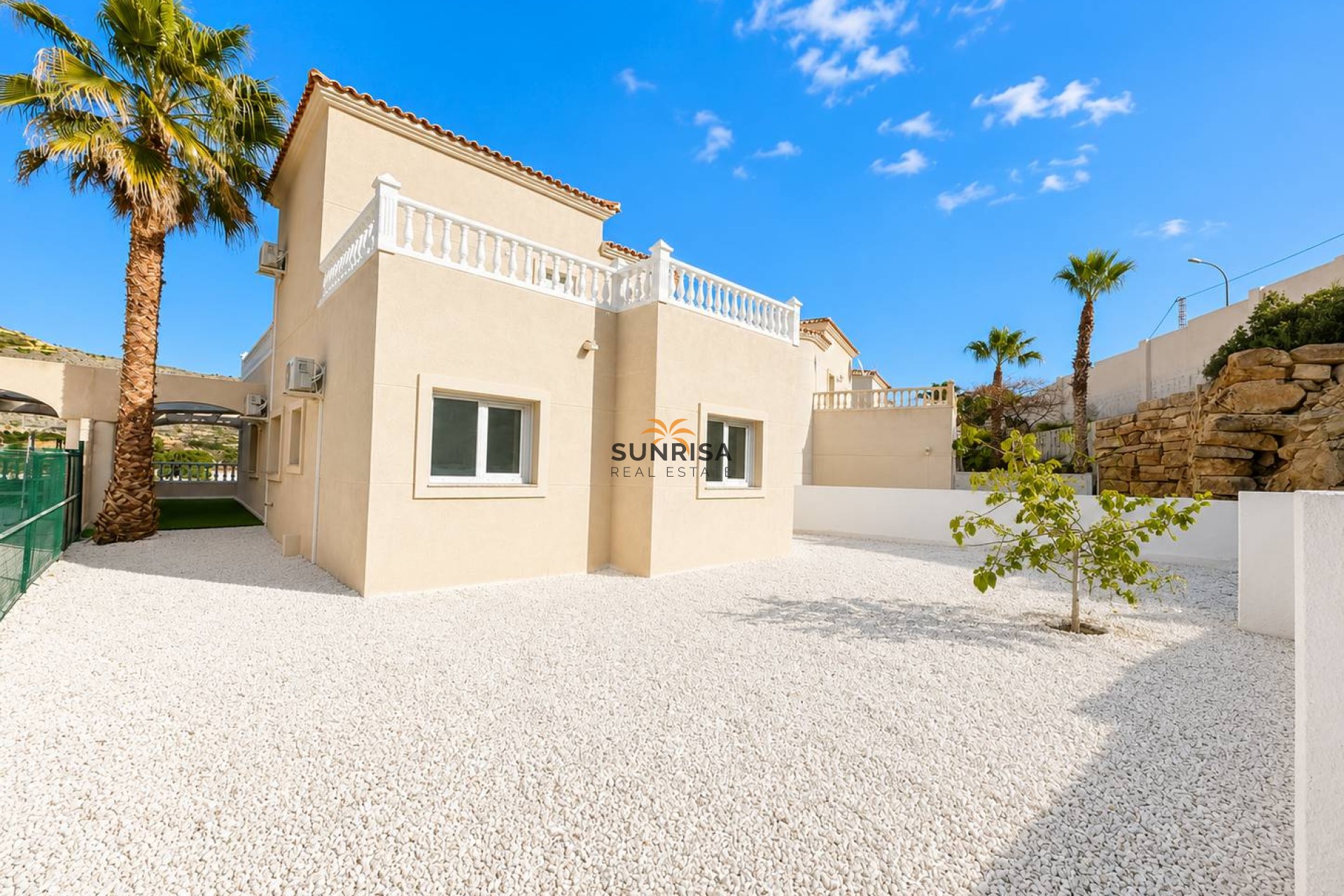 Herverkoop - Villa - El Campello