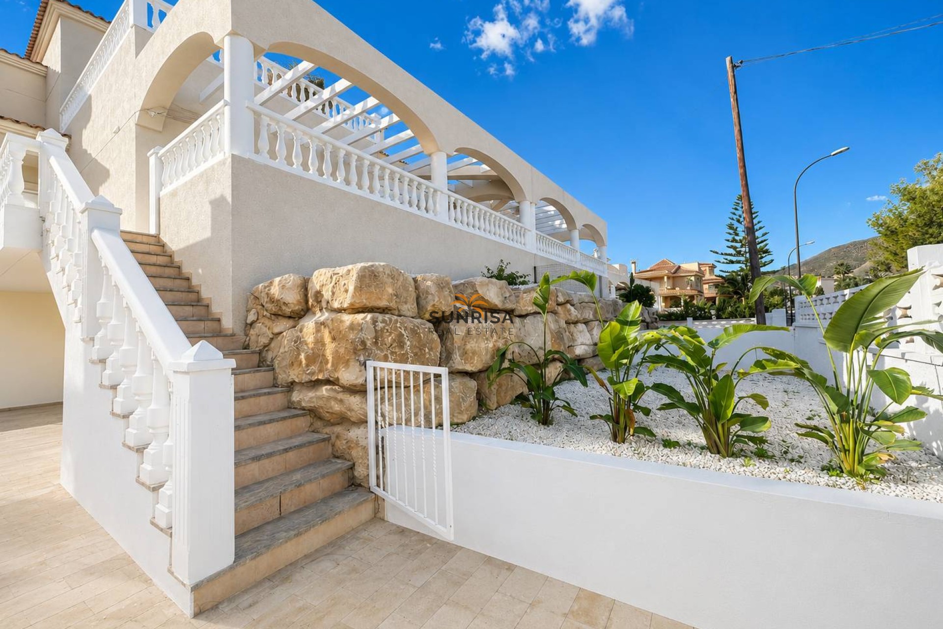 Herverkoop - Villa - El Campello