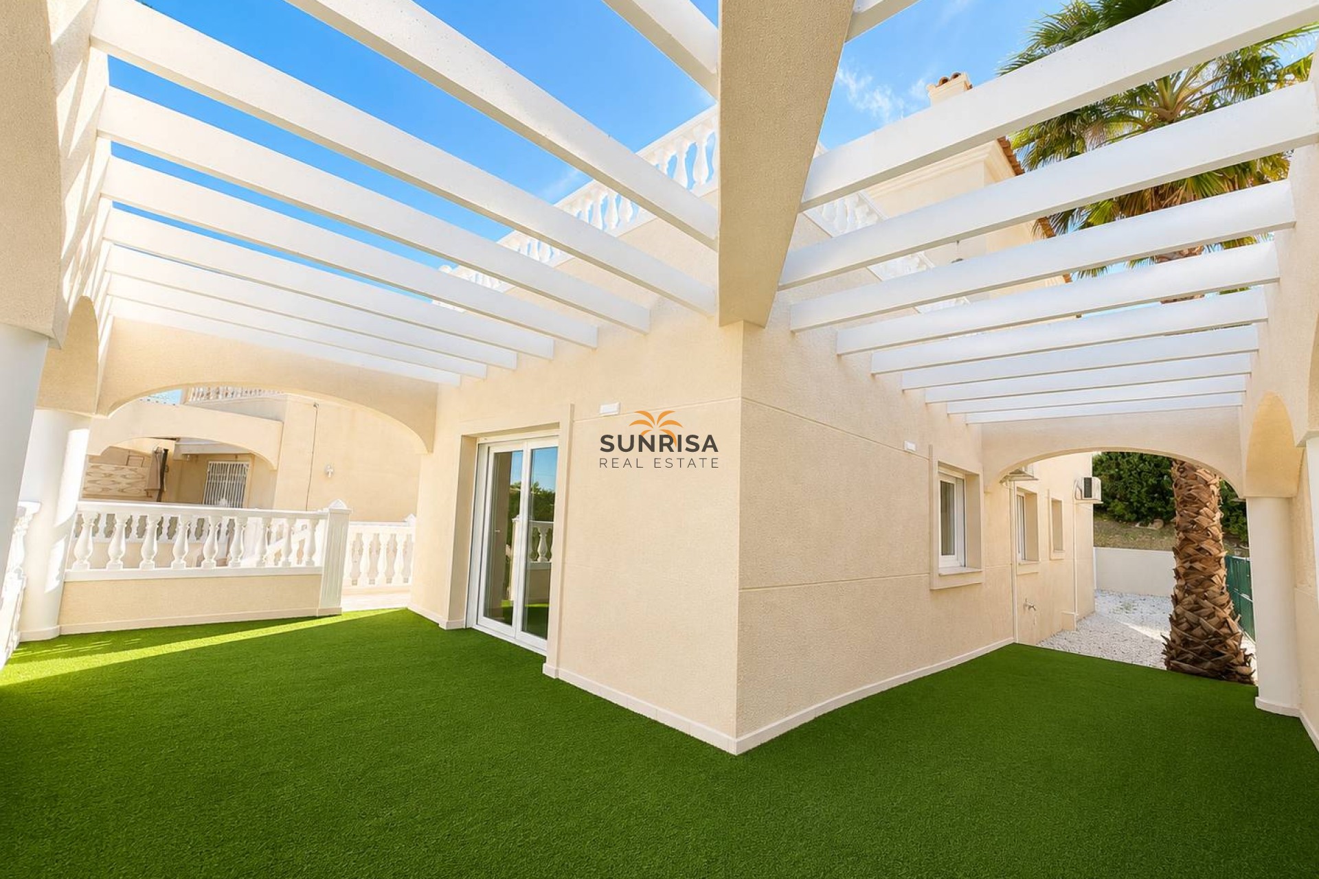 Herverkoop - Villa - El Campello