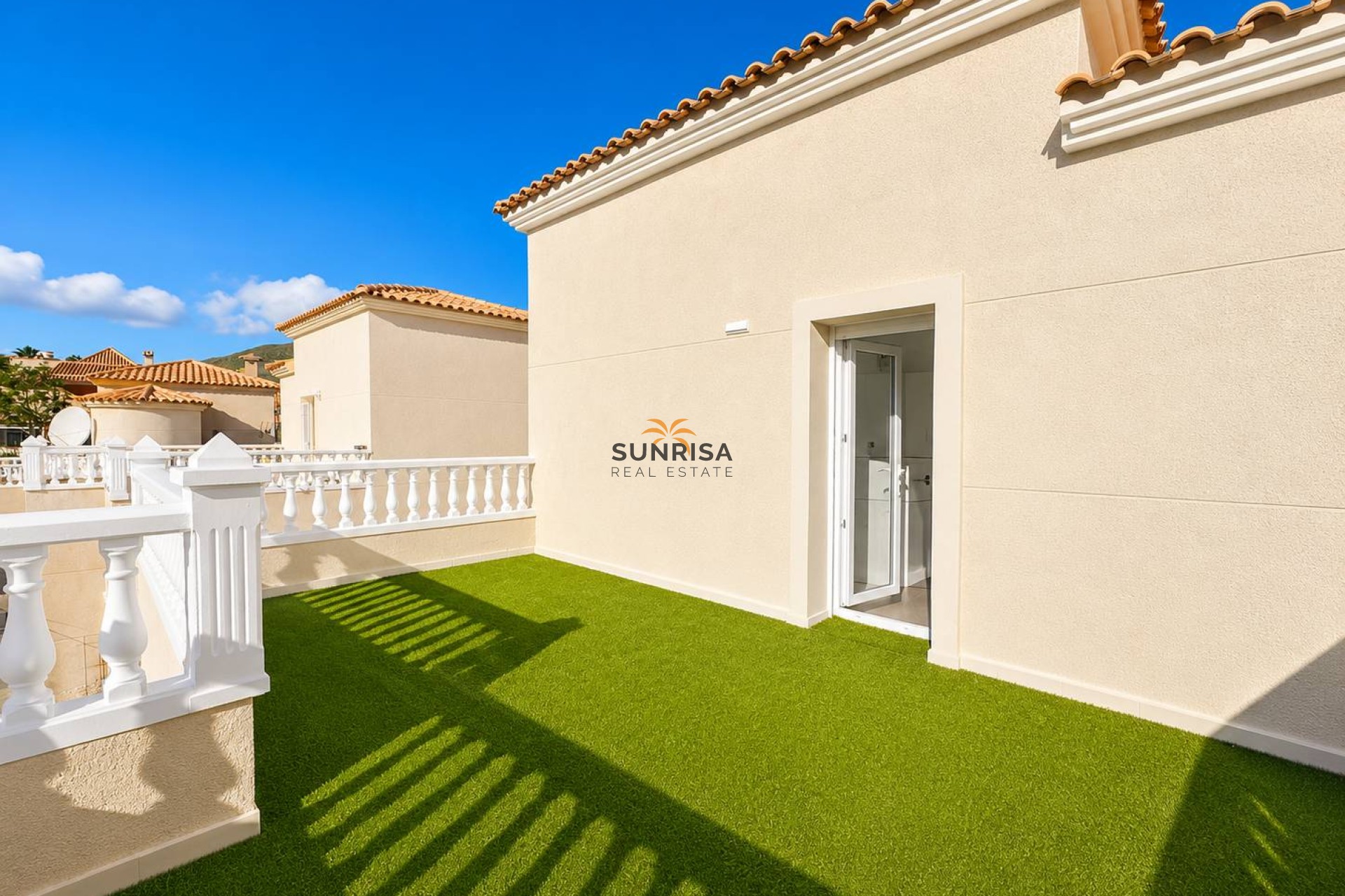 Herverkoop - Villa - El Campello