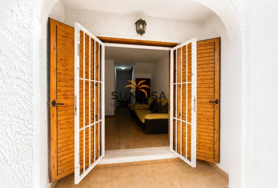 Twee-onder-een-kapwoning · Herverkoop - Orihuela Costa · Alicante · Spanje