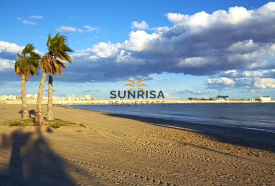 Apartment · Resale - Torrevieja · Alicante · Spain