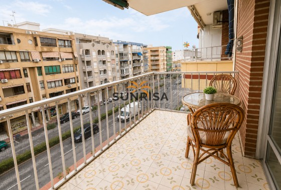 Apartment · Resale - Torrevieja · Alicante · Spain