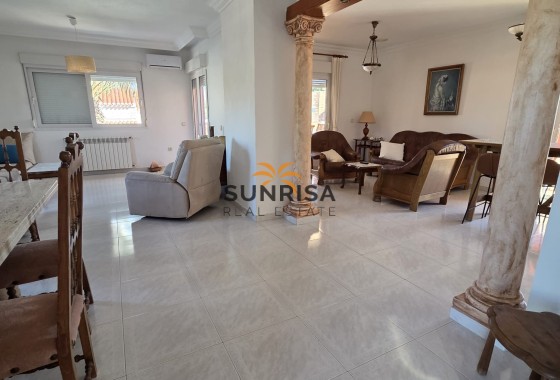 Villa · Reventa - Orihuela Costa · Alicante · España