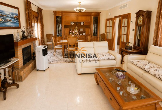 Villa · Herverkoop - Orihuela Costa · Alicante · Spanje