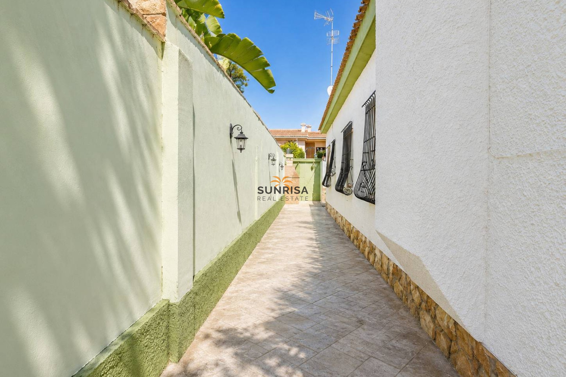 Herverkoop - Villa - Orihuela Costa