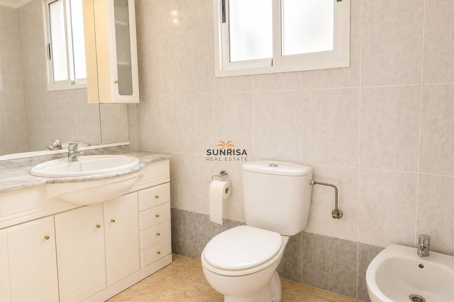Resale - Apartment - Torrevieja