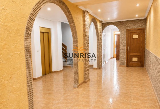 Apartamento · Reventa - Torrevieja · Alicante · España