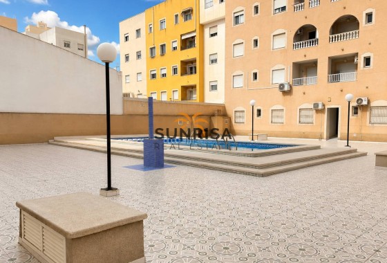 Apartamento · Reventa - Torrevieja · Alicante · España