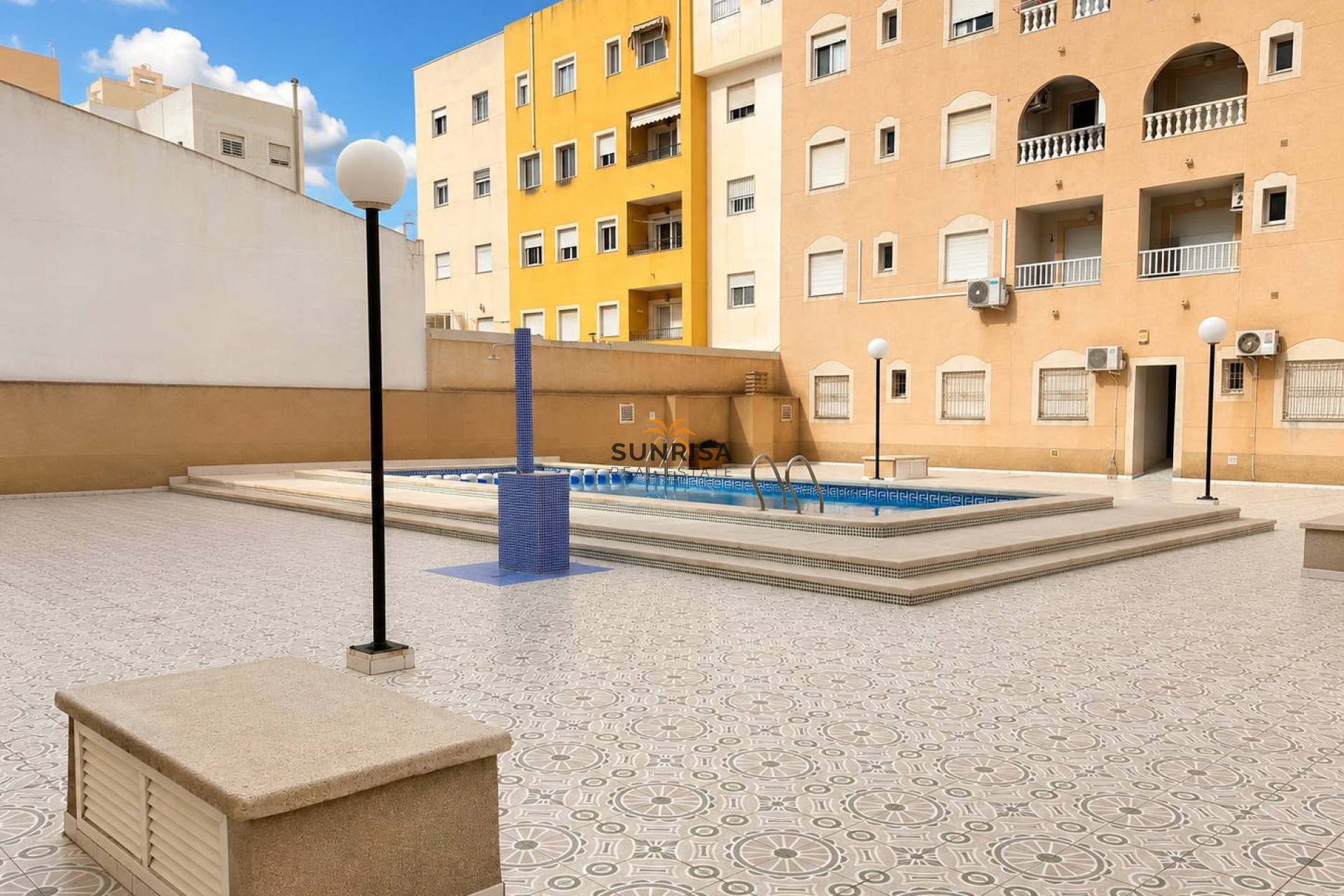 Resale - Apartment - Torrevieja