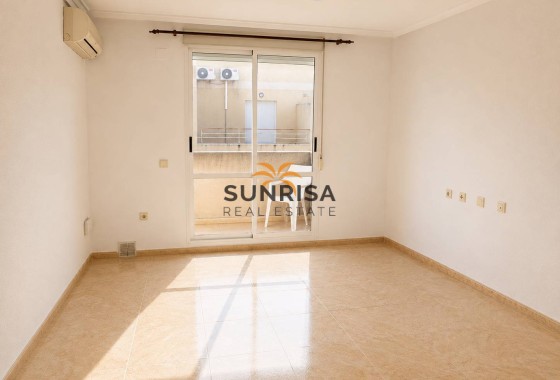 Apartamento · Reventa - Torrevieja · Alicante · España