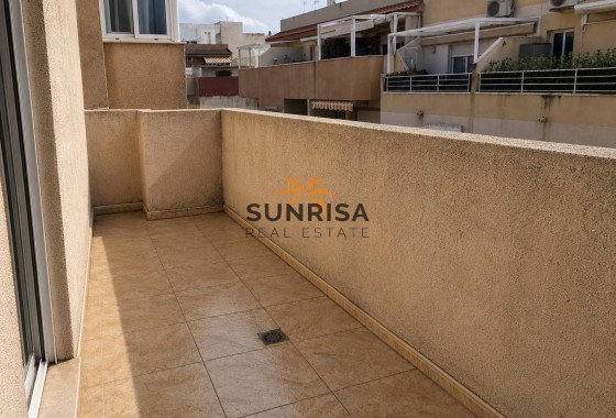 Apartamento · Reventa - Torrevieja · Alicante · España