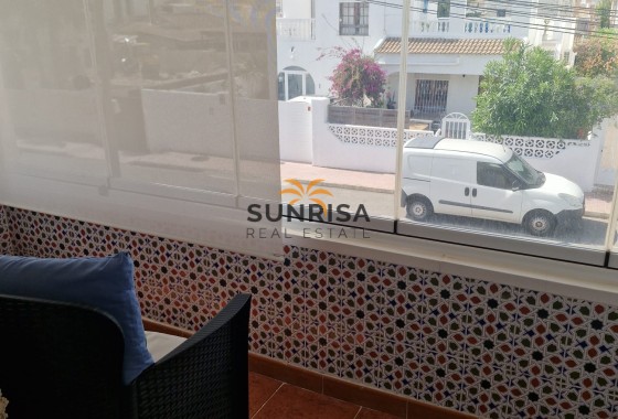 Bungalow · Revente - Torrevieja · Alicante · Espagne