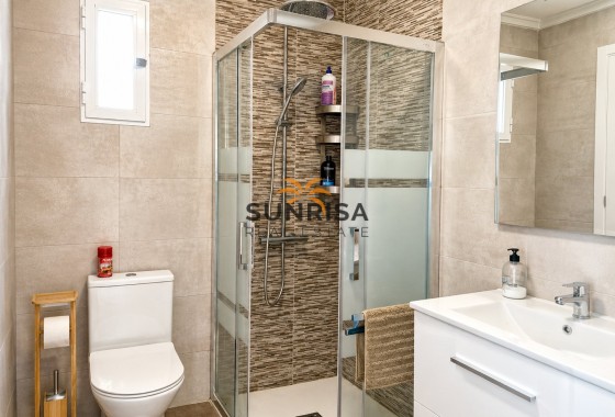 Bungalow · Revente - Torrevieja · Alicante · Espagne