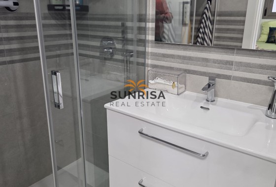 Appartement · Herverkoop - Villamartin · Alicante · Spanje