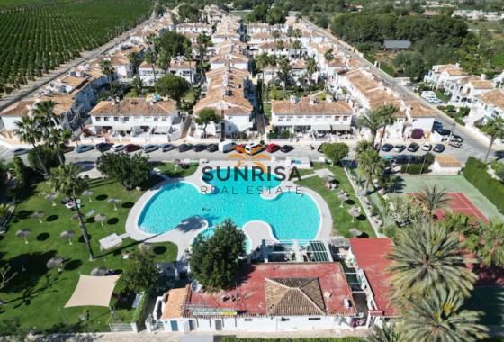 Bungalow · Reventa - Torrevieja · Alicante · España