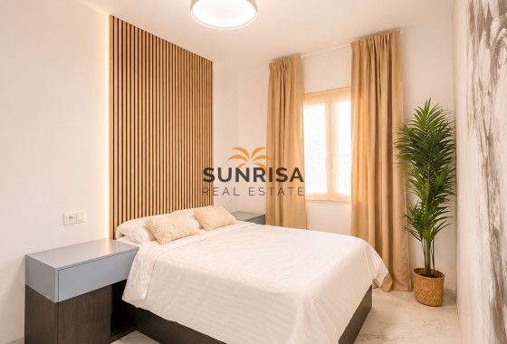 Bungalow · Reventa - Torrevieja · Alicante · España
