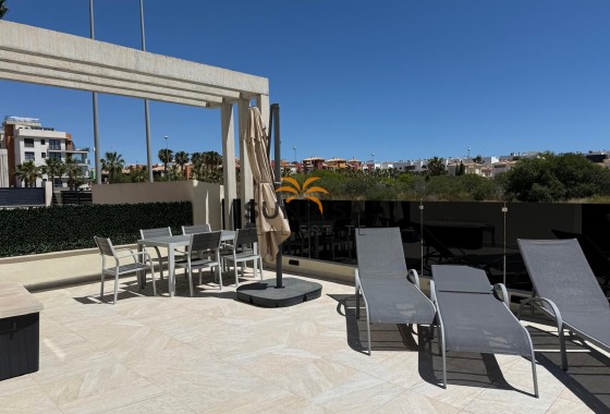 Villa · Reventa - Orihuela Costa · Alicante · España