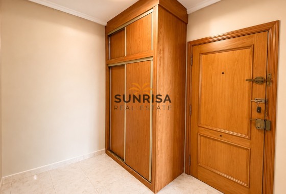 Apartment · Resale - Torrevieja · Alicante · Spain