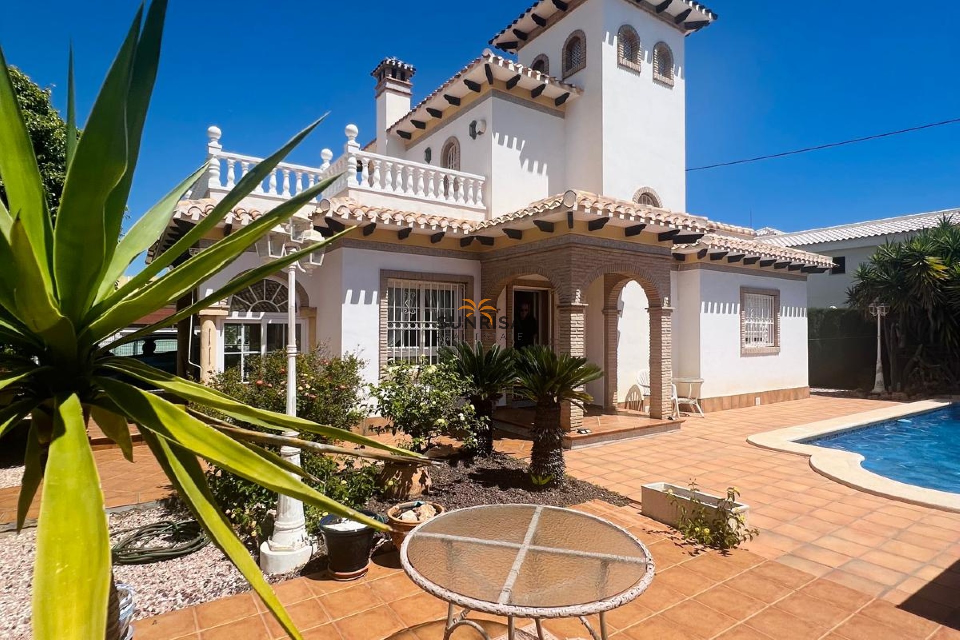 Herverkoop - Villa - Orihuela Costa