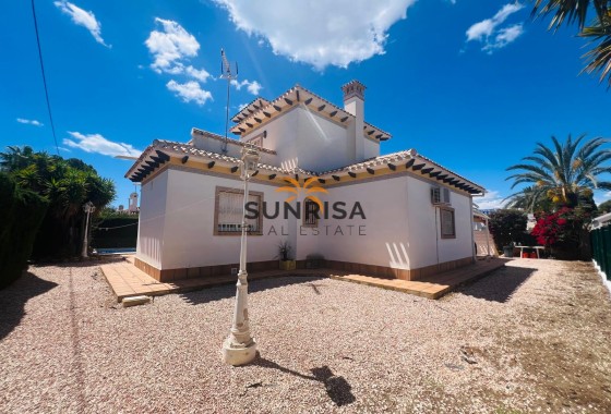 Villa · Reventa - Orihuela Costa · Alicante · España
