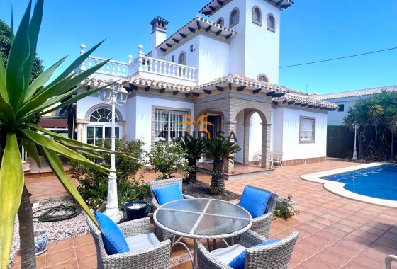 Villa · Reventa - Orihuela Costa · Alicante · España