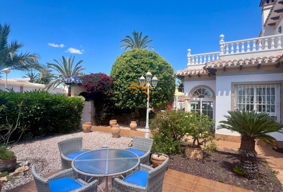 Villa · Reventa - Orihuela Costa · Alicante · España