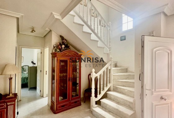 Villa · Reventa - Orihuela Costa · Alicante · España