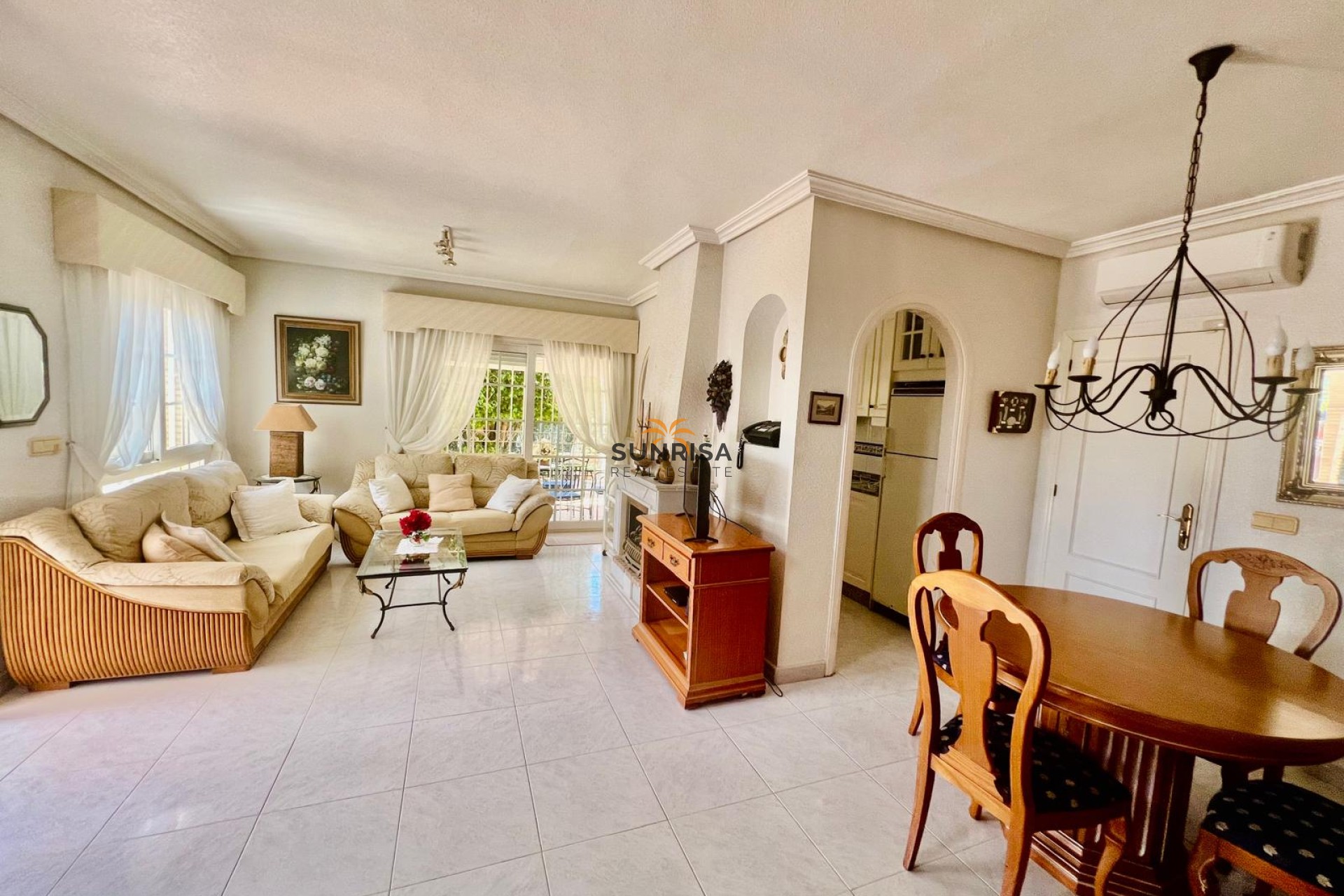 Herverkoop - Villa - Orihuela Costa