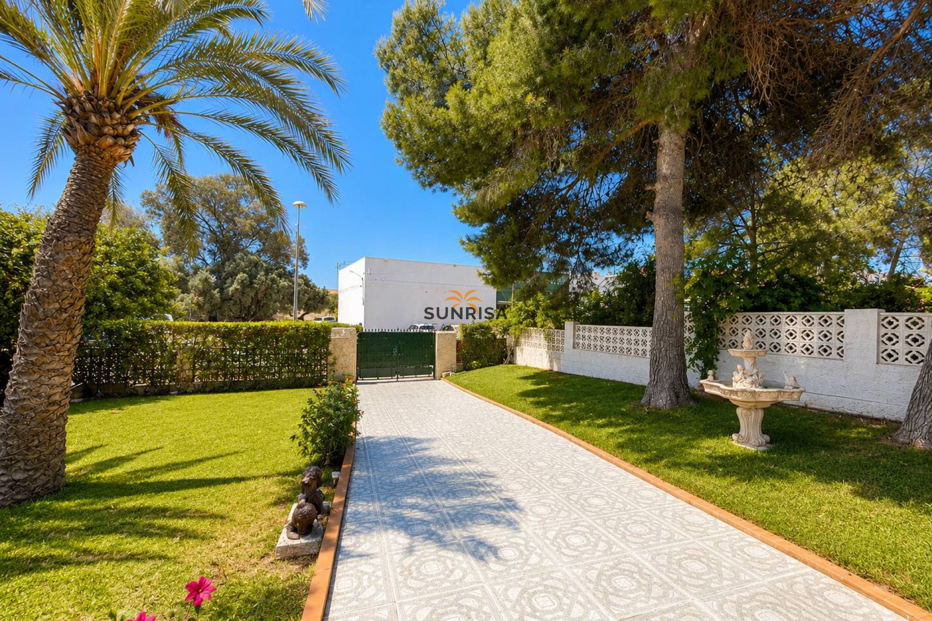 Herverkoop - Twee-onder-een-kapwoning - Torrevieja