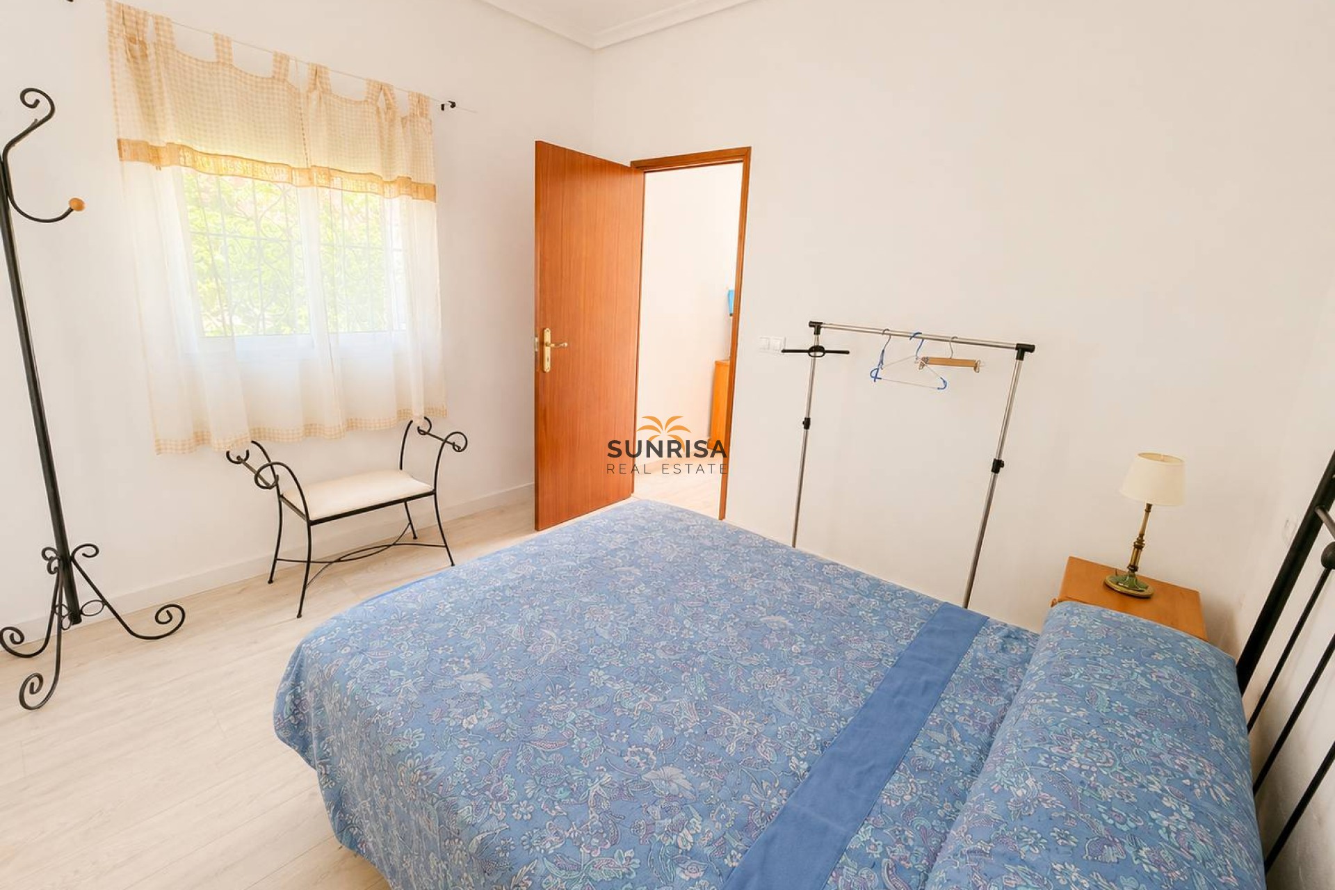 Herverkoop - Twee-onder-een-kapwoning - Torrevieja
