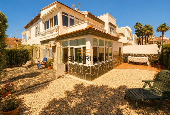 Dúplex · Reventa - Orihuela Costa · Alicante · España