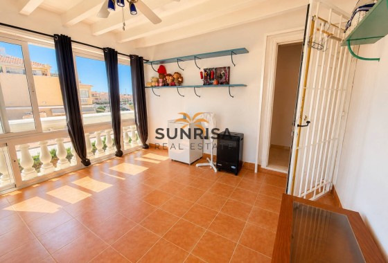 Dúplex · Reventa - Orihuela Costa · Alicante · España