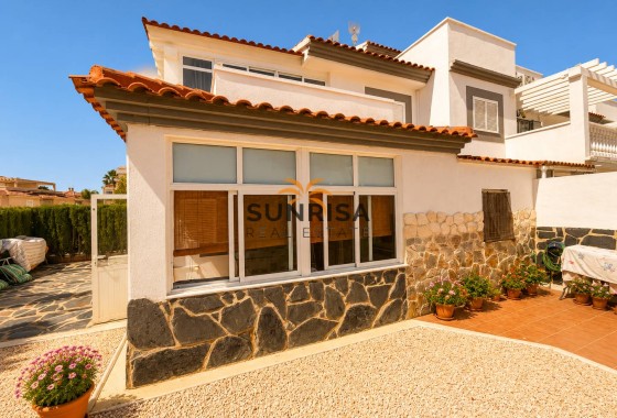 Dúplex · Reventa - Orihuela Costa · Alicante · España