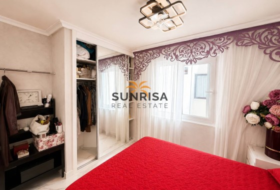 Apartamento · Reventa - Torrevieja · Alicante · España