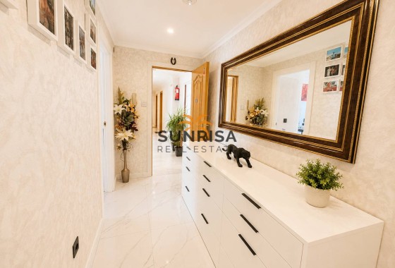 Apartamento · Reventa - Torrevieja · Alicante · España