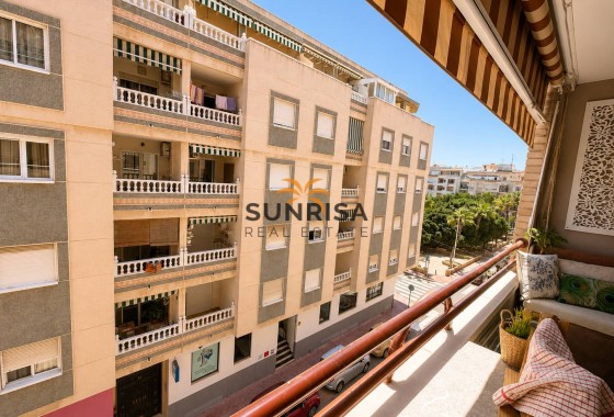 Apartamento · Reventa - Torrevieja · Alicante · España