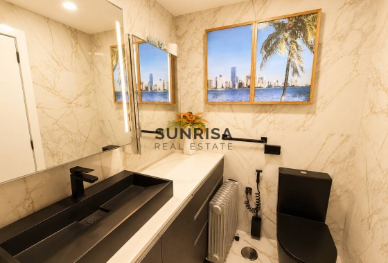 Apartamento · Reventa - Torrevieja · Alicante · España