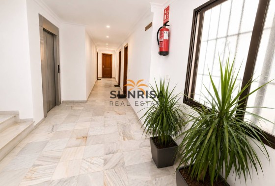 Apartamento · Reventa - Torrevieja · Alicante · España