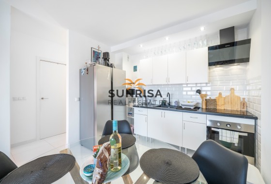Apartamento · Reventa - Orihuela Costa · Alicante · España